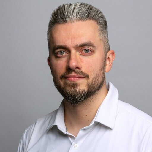 Anton Ananich
